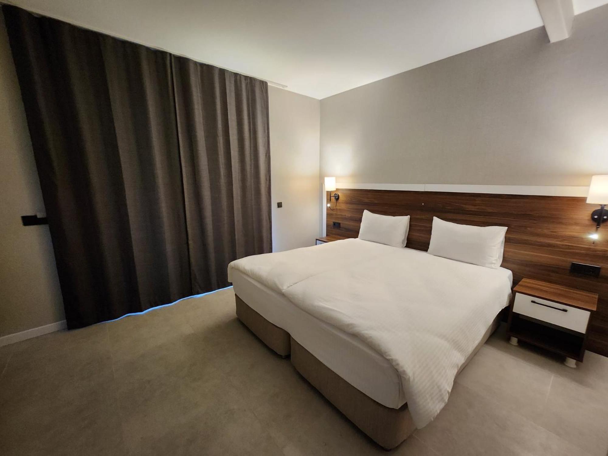 Lulubay Rooms & Suites Kuşadası Buitenkant foto