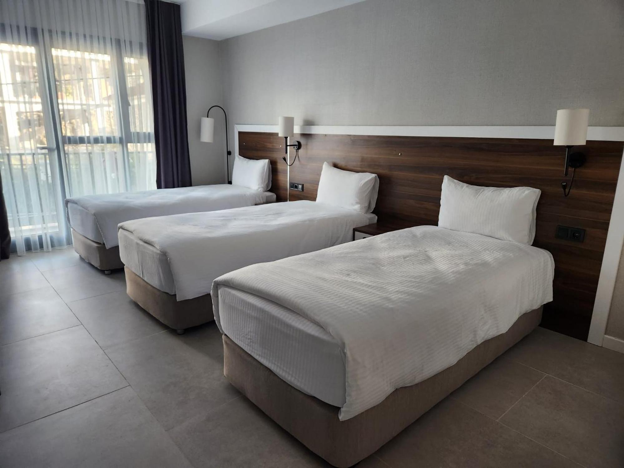 Lulubay Rooms & Suites Kuşadası Buitenkant foto