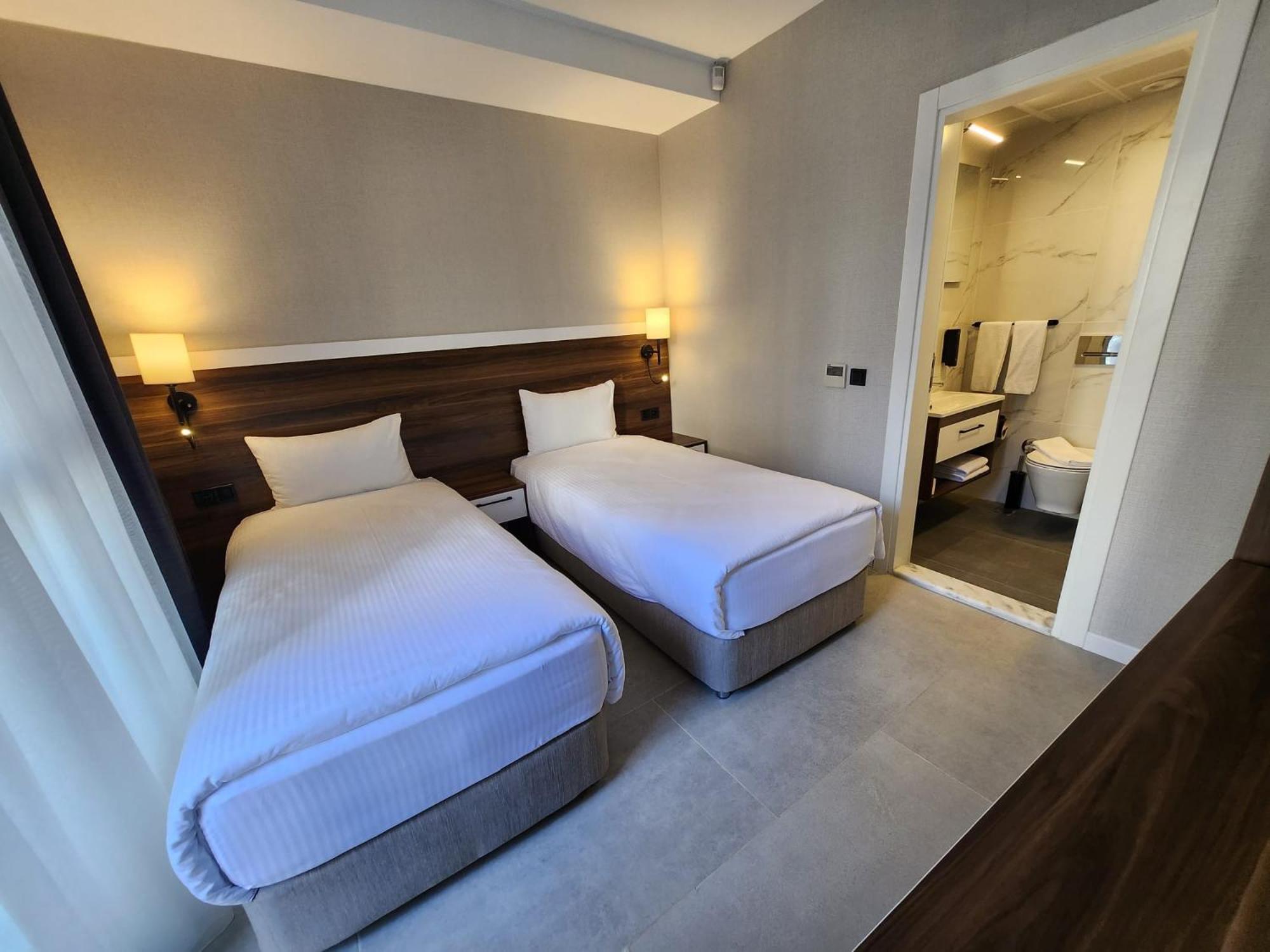 Lulubay Rooms & Suites Kuşadası Buitenkant foto